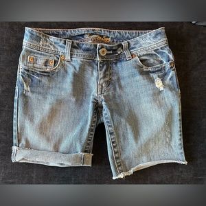 American Eagle denim shorts size 2 * Attn school clothes shoppers *